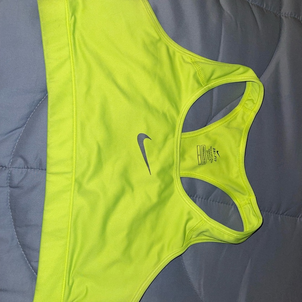 NIKE sports bra